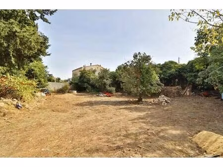 terrain constructible à vendre