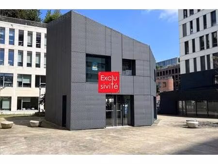 bureaux à vendre ou à louer à nantes gare sud lumineux avec parking