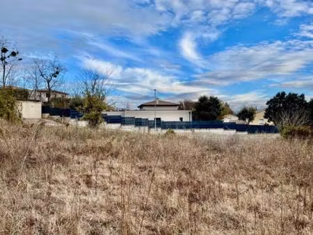 terrain constructible à vendre