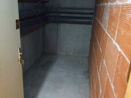 location cave 4 m² sécurisée - accès 24h/24 – ascenseur – le mans centre