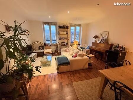 appartement 3 pièces 82 m²