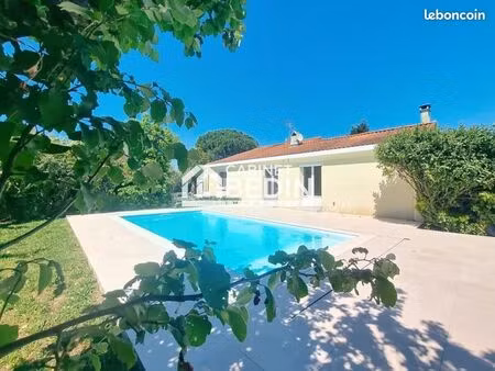 maison 8 pièces 175 m²