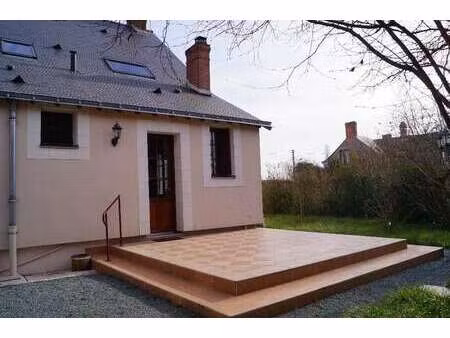 location maison à faye-d'anjou (49380) : à louer / 154m² faye-d'anjou