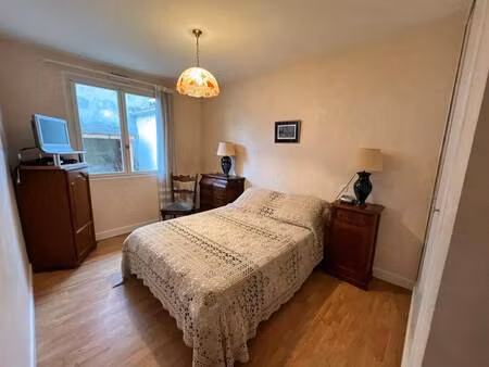 sh square loire haute-loire