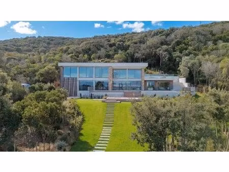 villa de luxe de 7 pièces en location coti-chiavari  corse