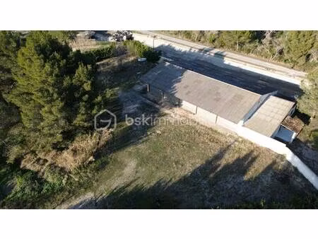 maison de 400 m² à cheval-blanc