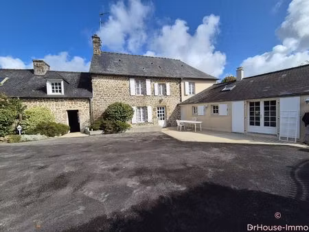 a 7 mn de gorron  environ  belle maison en pierres  3 chambres  garage avec terrain de 125