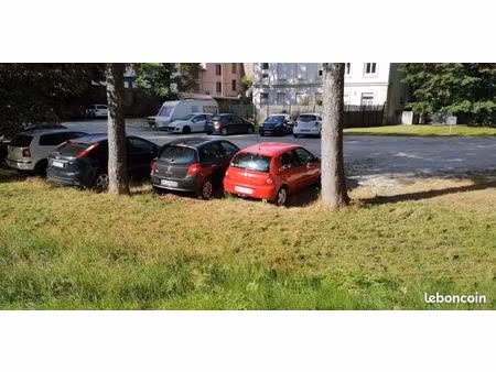 box individuel pour moto proximité faculté tréfilerie centre 2 valbenoite