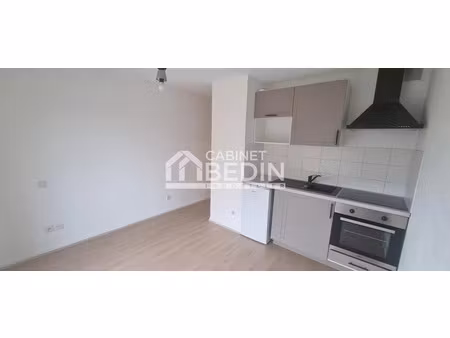 location appartement 1 pièce 21 m² à saint-vincent-de-paul (40990)  446 €