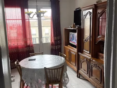 location meublée appartement 3 pièces 54 m² à vitry-sur-seine (94400)  1 190 €