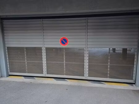 location place de parking – résidence villa gabriel – luynes (13080