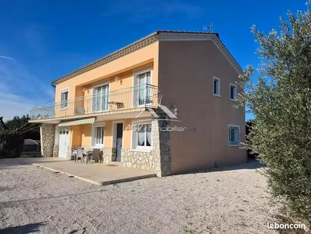 maison 5 pièces 155 m²