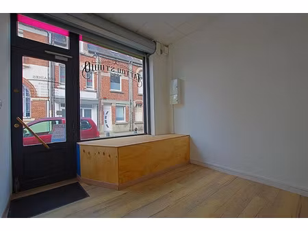 location locaux professionnels 40 m² à roye (80700)  500 €