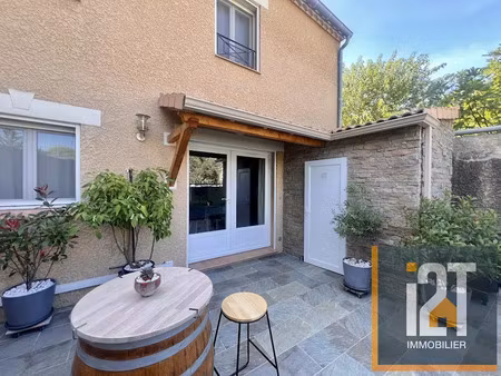 location maison 3 pièces 60 m² à saint-bénézet (30350)  780 €