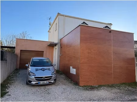 location maison 4 pièces 85 m² à ales (30100)  890 €