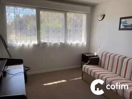 location meublée appartement 1 pièce 19.78 m² à idron (64320)  396 €