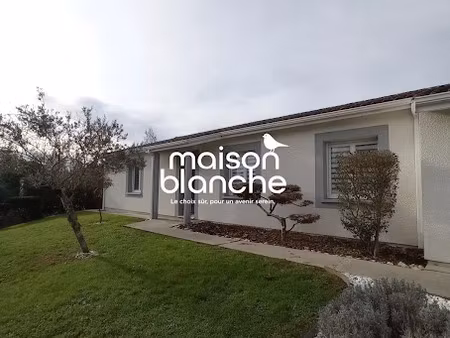 location maison 5 pièces 123.36 m² à tresses (33370)  1 780 €