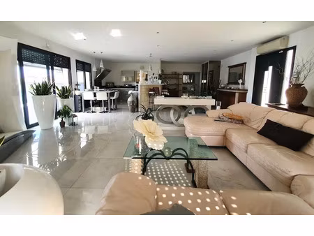 vente maison 7 pièces 224 m² à perigueux (24000)  398 000 €