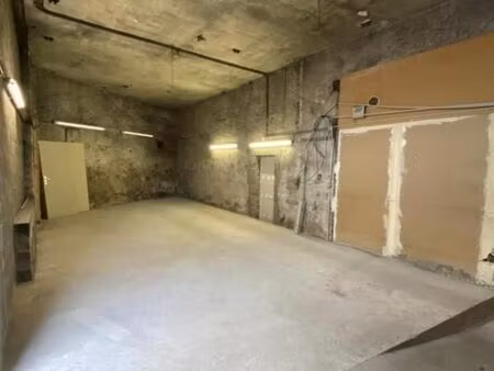 garage/box 70 m² remiremont