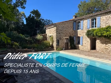 corps de ferme ancienne maison de maitre agricole 11pieces 399000€ a montirat 81190