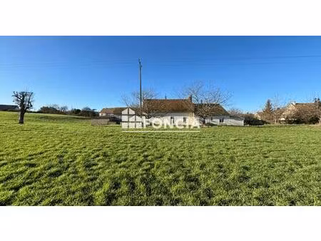 ferme avec nombreuses dépendances