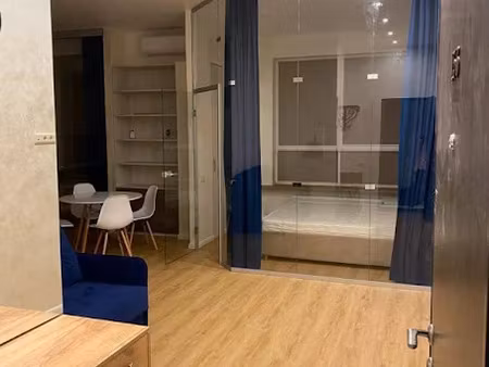 location meublée appartement 1 pièce 22 m² à paris 16ème (75016)  642 €