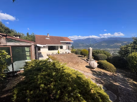 à vendre corenc bien d'exception avec vue panoramique