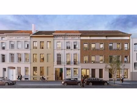 studio lumineux et élégant à ixelles