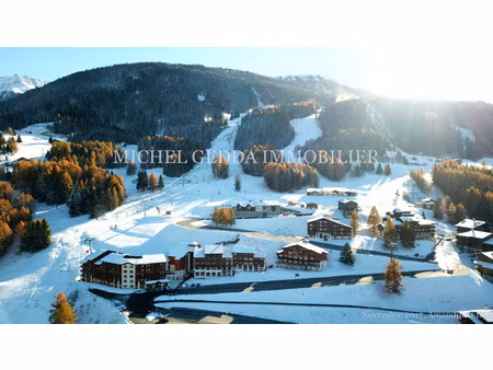 exclusif: dans une petite résidence avec ascenseur à proximi