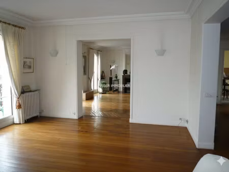 5 pieces en duplex avec grand balcon metro exelmans