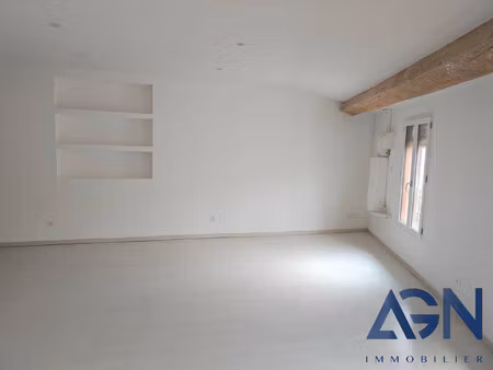 a vendre : immeuble de 172m² entierement renove a agde