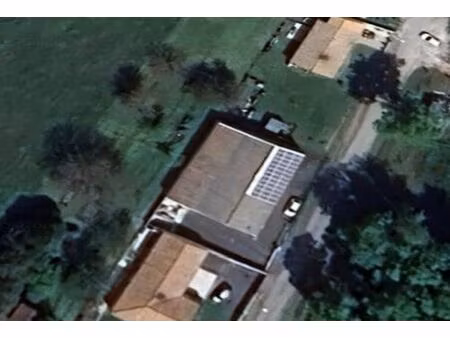 bâtiment professionnel 300m2 entre saintes et cognac