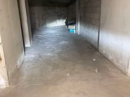 place de parking double-cannes la bocca centre