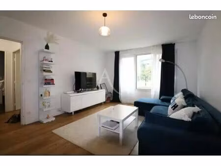 t2 52m2 meublé proche tramway et métro pont de sèvres