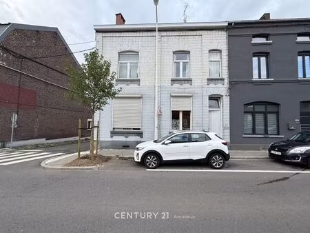 studio à louer à avenue des bassins 12 mons (vbd67671)