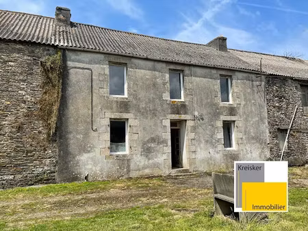 vente maison 6 pièces 128 m² à lampaul-guimiliau (29400)  101 000 €