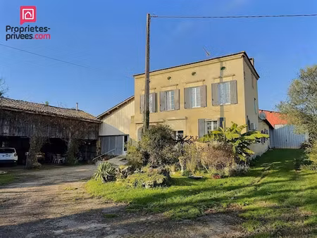 vente maison 9 pièces 210 m² à sénestis (47430)  150 000 €
