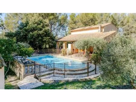 maison de luxe à vendre à grans : 2 100 000 € | 350m²