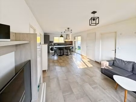 maison alata 4 pièce(s) 65 m2