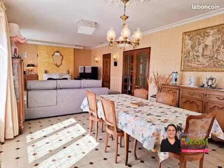 maison 5 pièces 166 m²