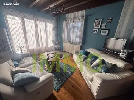 pavillon 5 pièces 132 m²