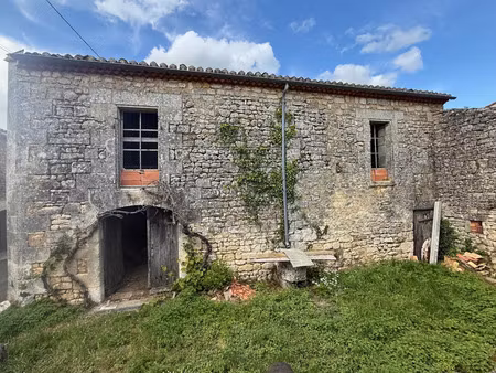 vente maison 5 pièces 170 m² soyaux (16800)