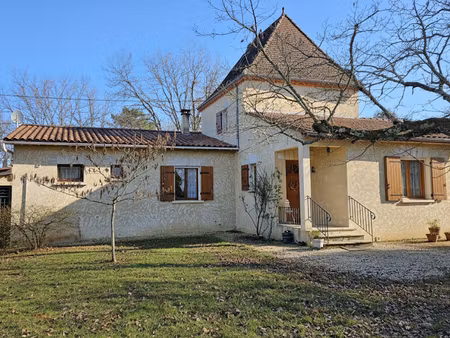 vente maison 5 pièces 123 m² à sarlat-la-caneda (24200)  371 000 €