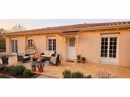vente maison 5 pièces 110 m² à bassens (33530)  320 000 €