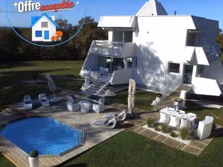 vente demeure d'exception piscine à saint-loubouer (40320) : à vendre piscine / 208m² sain