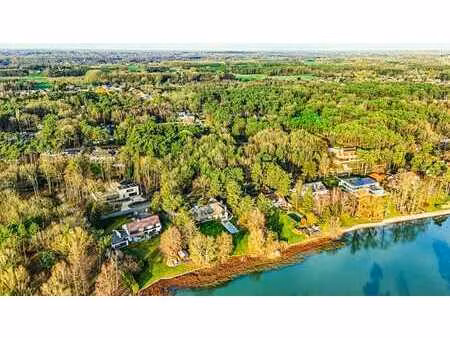 parcelle à bâtir exceptionnelle dans le prestigieux domaine