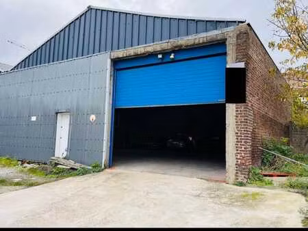 dépôt à louer uniquement pour stockage