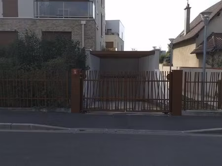 location place de parking à bessancourt