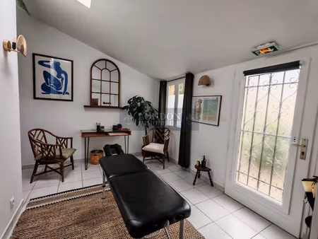 vente locaux professionnels 57.9 m² à versailles (78000)  435 000 €