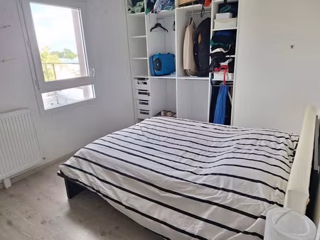 location meublée chambre 1 pièce 10 m² à bruz (35170)  350 €